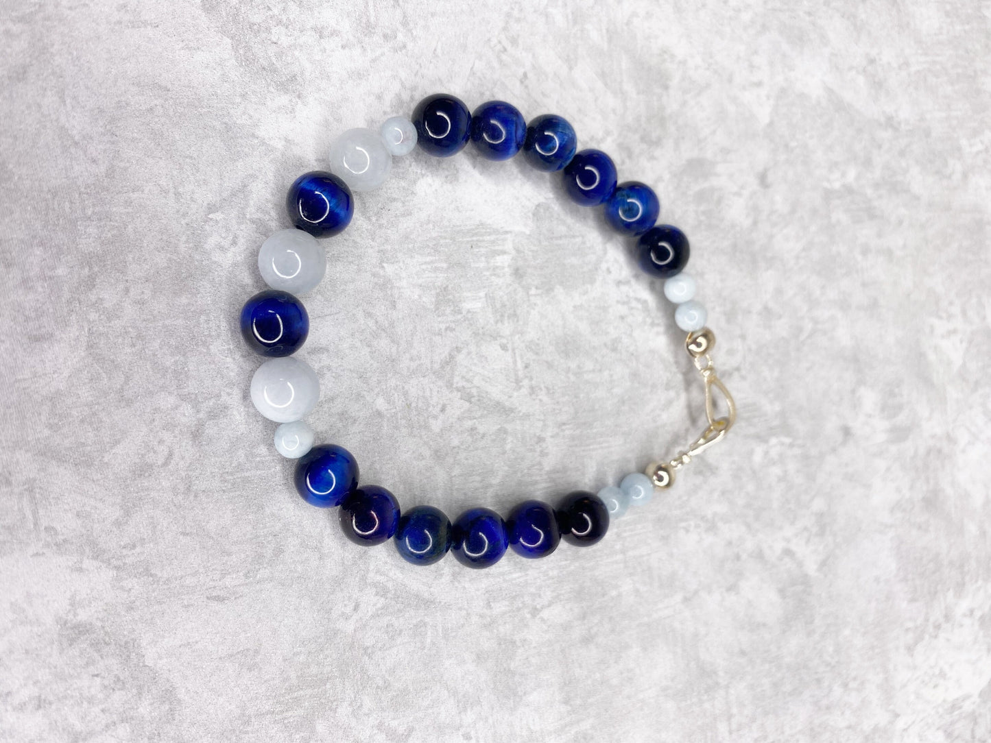 Throat Chakra Crystal Beaded Bracelet with Sterling Silver Clasp. Aquamarine and Blue Tiger’s Eye Crystal Round Beads